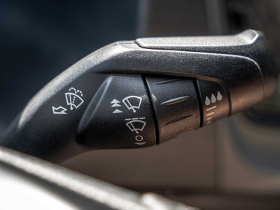 Ford Transit 2.0 EcoBlue L3H2 | 130 PK | 3-Zits | Carplay | Cruise | PDC | Airco | Trekhaak foto 19