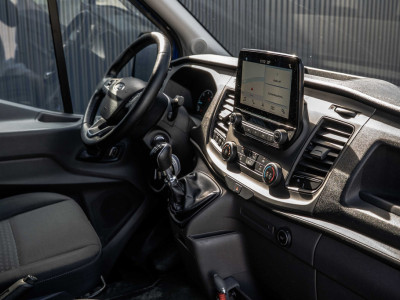 Ford Transit 2.0 EcoBlue L3H2 | 130 PK | 3-Zits | Carplay | Cruise | PDC | Airco | Trekhaak foto 2