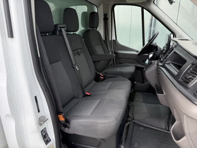 Ford Transit 2.0 TDCI 130 PK AUTOMAAT / BAKWAGEN / DHOLLANDIA LAADKLEP / CAMERA / AIRCO / 3-ZITS / CRUISE / ZIJDEUR foto 11