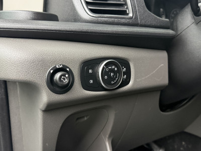 Ford Transit 2.0TDCI 130PK Automaat L3H2 Dubbele Cabine | 7-Persoons | Navigatie | Camera Multimedia | Airco | Cruise foto 9
