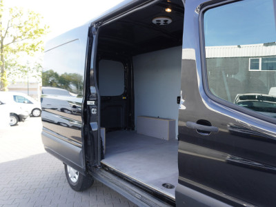 Ford Transit 2.0 TDCI 130PK L2H2 EURO 6 - Airco - Navi - PDC - €14.900,- Excl. foto 10