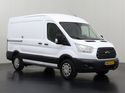 Ford Transit 2.0TDCI 130PK L2H2 Euro 6 | 2800Kg Trekhaak | Airco | Cruise | 3-Zits