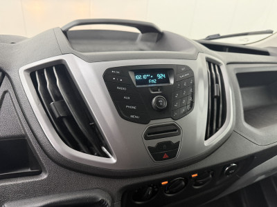 Ford Transit 2.0TDCI 130PK L2H2 Euro 6 | Airco | Cruise | 3-Zits | Trekhaak foto 17