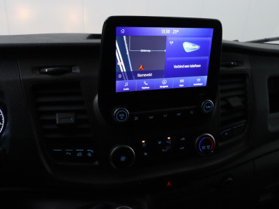Ford Transit 2.0TDCI 130PK L2H2 Imperiaal | Trekhaak | Gate Locks | Navigatie | Camera | Airco | Cruise | 3-Persoons foto 16