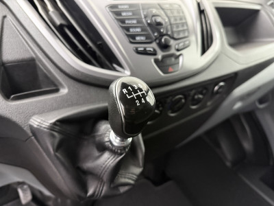 Ford Transit 2.0TDCI 130PK L3H2 | Airco | Camera | 3-Zits | Trekhaak foto 19