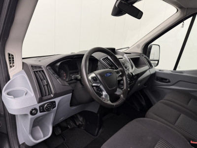 Ford Transit 2.0TDCI 130PK L3H2 | Airco | Camera | 3-Zits | Trekhaak foto 3