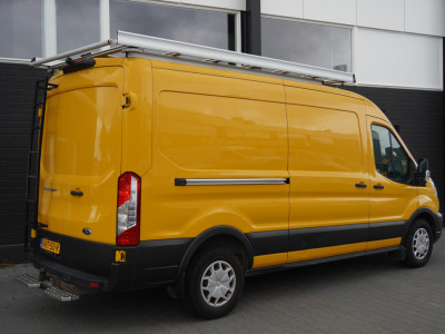 Ford Transit 2.0 TDCI 130PK L3H2 EURO 6 - Airco - Navi - PDC - €12.900 Excl. foto 2
