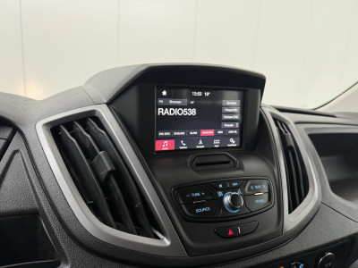 Ford Transit 2.0TDCI 130PK L4H3 Dubbele Cabine | 2800Kg Trekhaak | 6-Persoons | Navigatie | Camera | Airco | Cruise | Betimmering foto 17