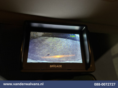 Ford Transit 2.0TDCI 130pk Bakwagen Laadklep Euro6 Airco | Camera | Verwarmde voorruit Bijrijdersbank foto 4