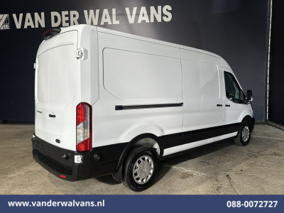 Ford Transit 2.0 TDCI 130pk L2H2 Euro6 Airco | Camera | Navigatie | Cruisecontrol | Stoelverwaming Verwarmde voorruit, Elektrisch verstelbare bestuurdersstoel, Parkeersensoren, Bijrijdersbank foto 12