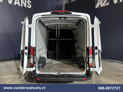 Ford Transit 2.0 TDCI 130pk L2H2 Euro6 Airco | Camera | Navigatie | Cruisecontrol | Stoelverwaming Verwarmde voorruit, Elektrisch verstelbare bestuurdersstoel, Parkeersensoren, Bijrijdersbank foto 13