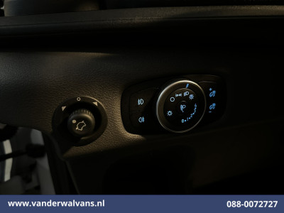 Ford Transit 2.0 TDCI 130pk L2H2 Euro6 Airco | Camera | Navigatie | Cruisecontrol | Stoelverwaming Verwarmde voorruit, Elektrisch verstelbare bestuurdersstoel, Parkeersensoren, Bijrijdersbank foto 17