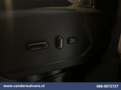 Ford Transit 2.0 TDCI 130pk L2H2 Euro6 Airco | Camera | Navigatie | Cruisecontrol | Stoelverwaming Verwarmde voorruit, Elektrisch verstelbare bestuurdersstoel, Parkeersensoren, Bijrijdersbank foto 7