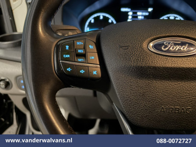 Ford Transit 2.0 TDCI 130pk L3H2 Euro6 Airco | Apple Carplay | Adaptieve Cruisecontrol | 2500kg Trekhaak Android Auto, Verwarmde Voorruit, Parkeersensoren, Bijrijdersbank 4