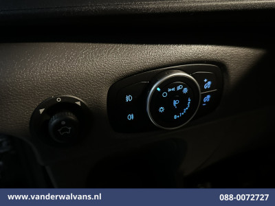Ford Transit 2.0 TDCI 130pk L3H2 Euro6 Airco | Navigatie | Imperiaal | Apple Carplay | Cruisecontrol Android Auto, Parkeersensoren, Verwarmde voorruit, Bijrijdersbank foto 17