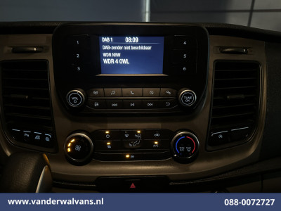 Ford Transit 2.0 TDCI 131pk Automaat L3H3 Euro6 Airco | Camera | Cruisecontrol | Verwarmde voorruit Parkeersensoren, Bijrijdersbank 17