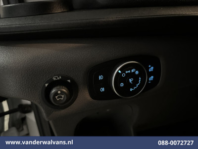 Ford Transit 2.0 TDCI 131pk Automaat L3H3 Euro6 Airco | Camera | Cruisecontrol | Verwarmde voorruit Parkeersensoren, Bijrijdersbank 19