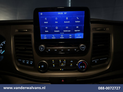 Ford Transit 2.0 TDCI 131pk L2H2 Euro6 Airco | Camera | Navigatie | Apple Carplay | Android Auto LED, Cruiscontrol, Verwarmde Voorruit, Bijrijdersbank, Parkeersensoren foto 10