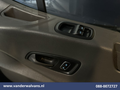 Ford Transit 2.0 TDCI 131pk L4H3 Euro6 Airco | Camera | Cruisecontrol | Verwarmde voorruit Parkeersensoren, Bijrijdersbank foto 17