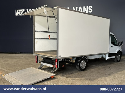 Ford Transit 2.0 TDCI 160pk Bakwagen Laadklep Euro6 Airco | Cruisecontrol | Verwarmde voorruit Bijrijdersbank foto 3