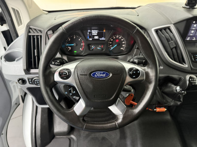 Ford Transit 2.0TDCI 170PK Bakwagen+Laadklep | 3500Kg Trekhaak | Zeer grote Bakmaten !! | Airco | cruise foto 27