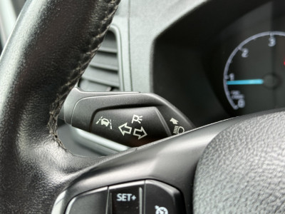 Ford Transit 2.0 TDCI 170 PK / L3H2 / 1e EIG. / 2.8 TONS TREKHAAK / CAMERA / LANE ASSIST / CRUISE / STOELVERW / VOORRUIT VERW 12