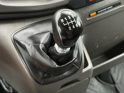 Ford Transit 2.0 TDCI 170 PK / L3H2 / 1e EIG. / 2.8 TONS TREKHAAK / CAMERA / LANE ASSIST / CRUISE / STOELVERW / VOORRUIT VERW 20
