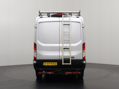 Ford Transit 2.0TDCI 170PK L3H2 Imperiaal | Trekhaak 3500 kg | Camera | Multimedia | Airco | Cruise | 3-Zits foto 11