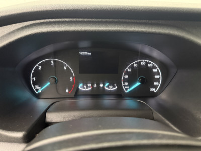 Ford Transit 2.0TDCI 170PK L3H2 Imperiaal | Trekhaak 3500 kg | Camera | Multimedia | Airco | Cruise | 3-Zits foto 15