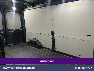 Ford Transit 2.0 TDCI 185pk Automaat L3H2 Euro6 Airco | Camera | Navigatie | LED | Cruisecontrol, Trekhaak, Verwarmde Voorruit, LM Velgen, Parkeersensoren, Bijrijdersbank foto 15