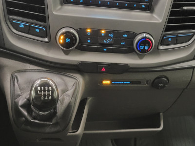 Ford Transit 2.0TDCI Bakwagen Laadklep Nieuwe apk Euro 6! foto 14
