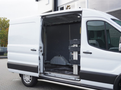 Ford Transit 2.0 TDCI L2H2 130PK MHEV EURO 6 - Airco - Cruise - PDC - €13.900,- Excl. foto 10