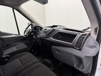 Ford Transit 2.0TDCI L2H2 | 2700Kg Trekhaak | Airco | Cruise | 3-Zits foto 19