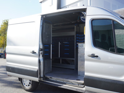 Ford Transit 2.0 TDCI L2H2 AUTOMAAT 130PK EURO 6 - Airco - Navi - Cruise - €21.950,- Excl. foto 10