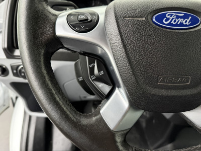Ford Transit 2.0TDCI L2H2 Imperiaal | Trekhaak | Kastinrichting | Airco | Cruise | 3-Zits foto 16