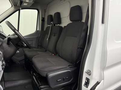 Ford Transit 2.0TDCI L2H2 Imperiaal | Trekhaak | Kastinrichting | Airco | Cruise | 3-Zits foto 20