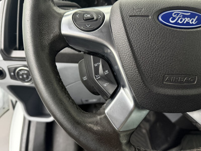 Ford Transit 2.0TDCI L2H2 Imperiaal | Trekhaak | Wpl Inrichting | Airco | Cruise | 3-Zits foto 16