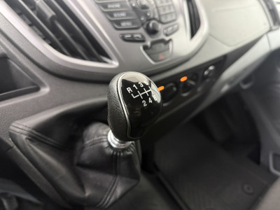 Ford Transit 2.0TDCI L2H2 Imperiaal | Trekhaak | Wpl Inrichting | Airco | Cruise | 3-Zits foto 17