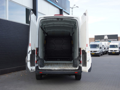 Ford Transit 2.0 TDCI L2H3 Automaat 170PK 2x Schuifdeur EURO 6 - Airco - Navi - Cruise - €12.950,- Excl. foto 9