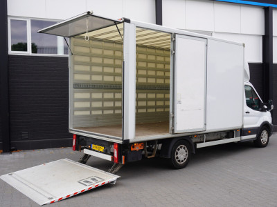 Ford Transit 2.0 TDCI L4 130PK Bakwagen EURO 6 - LAADKLEP - Airco - Navi - € 21.950,- Excl 10