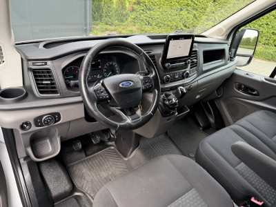 Ford Transit 2.0 TDCI TREND / L2H2 / 1e EIG. / INRICHTING / TREKHAAK / 3-ZITS / CRUISE / NAVI / CAMERA 11