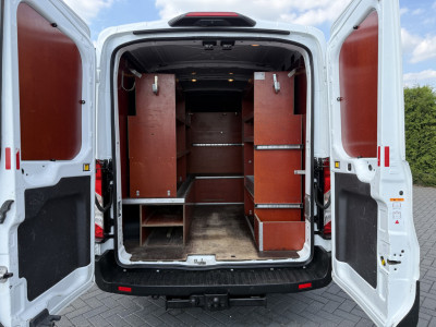Ford Transit 2.0 TDCI TREND / L2H2 / 1e EIG. / INRICHTING / TREKHAAK / 3-ZITS / CRUISE / NAVI / CAMERA 6