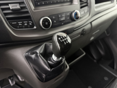 Ford Transit 2.0TDCi 130PK L2H2 | Airco | Cruise | 3-Zits | Betimmering foto 17