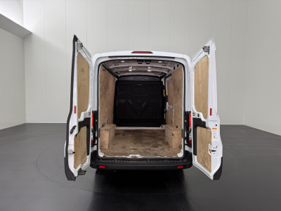 Ford Transit 2.0TDCi 130PK L2H2 | Airco | Cruise | 3-Zits | Betimmering foto 4