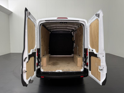 Ford Transit 2.0TDCi 130PK L2H2 | Airco | Cruise | 3-Zits | Betimmering foto 4
