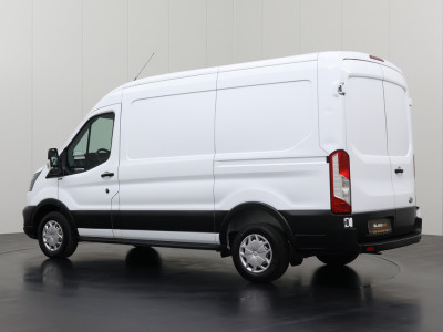 Ford Transit 2.0TDCi 130PK L2H2 | Airco | Cruise | 3-Zits | Betimmering foto 6