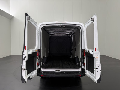 Ford Transit 2.0TDCi 130PK L2H2 Business | Navigatie | Multimedia | Betimmering foto 4