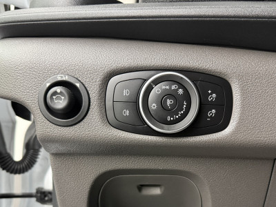 Ford Transit 2.0TDCi 130PK L3H2 | Airco | Camera | 3-Zits | Betimmering foto 21