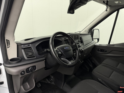 Ford Transit 2.0TDCi 130PK L3H2 | Airco | Camera | 3-Zits | Betimmering foto 3