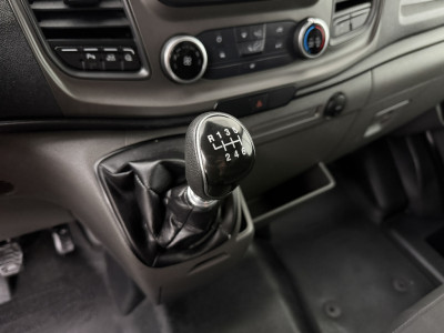 Ford Transit 2.0TDCi 130PK L3H2 | Airco | Cruise | 3-Zits | Betimmering foto 17